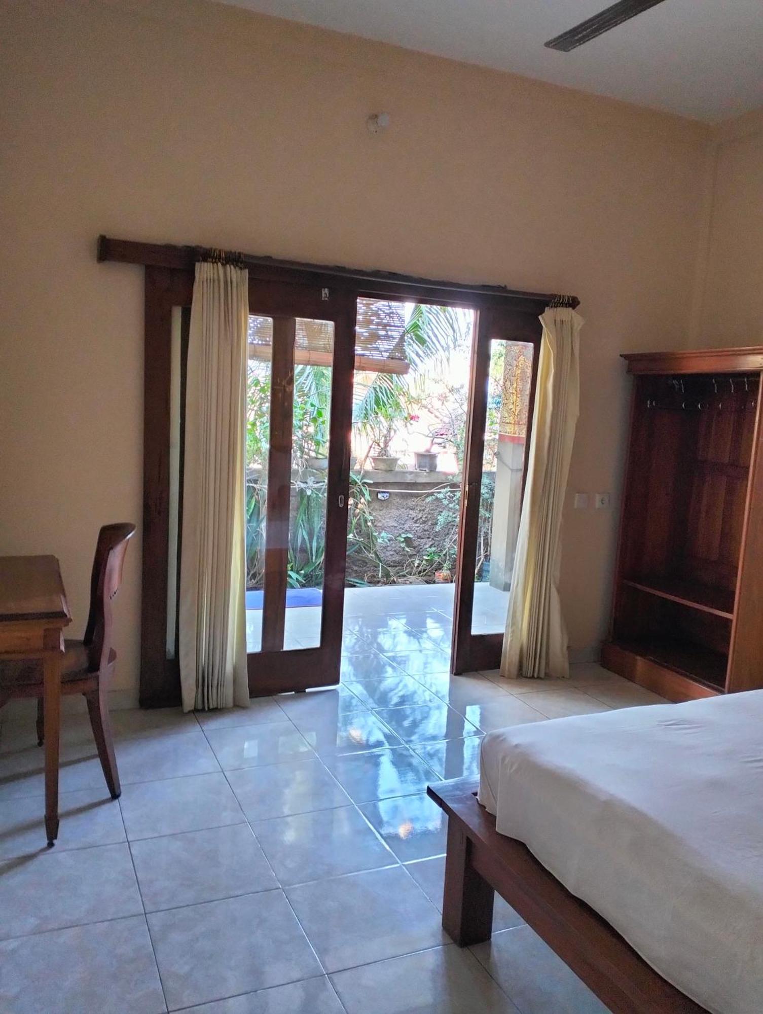 Dharma Yoga Homestay Dan Hostel Amed Dış mekan fotoğraf